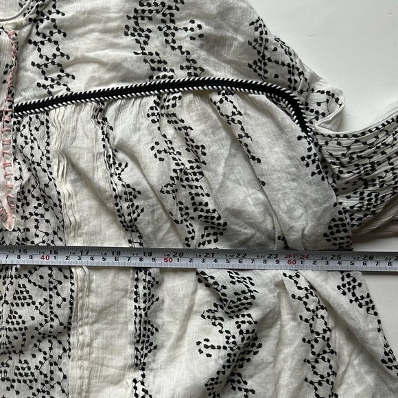 Zara Oyster White Printed Blouse top tunic cover up
Zara - Picture 7 of 11